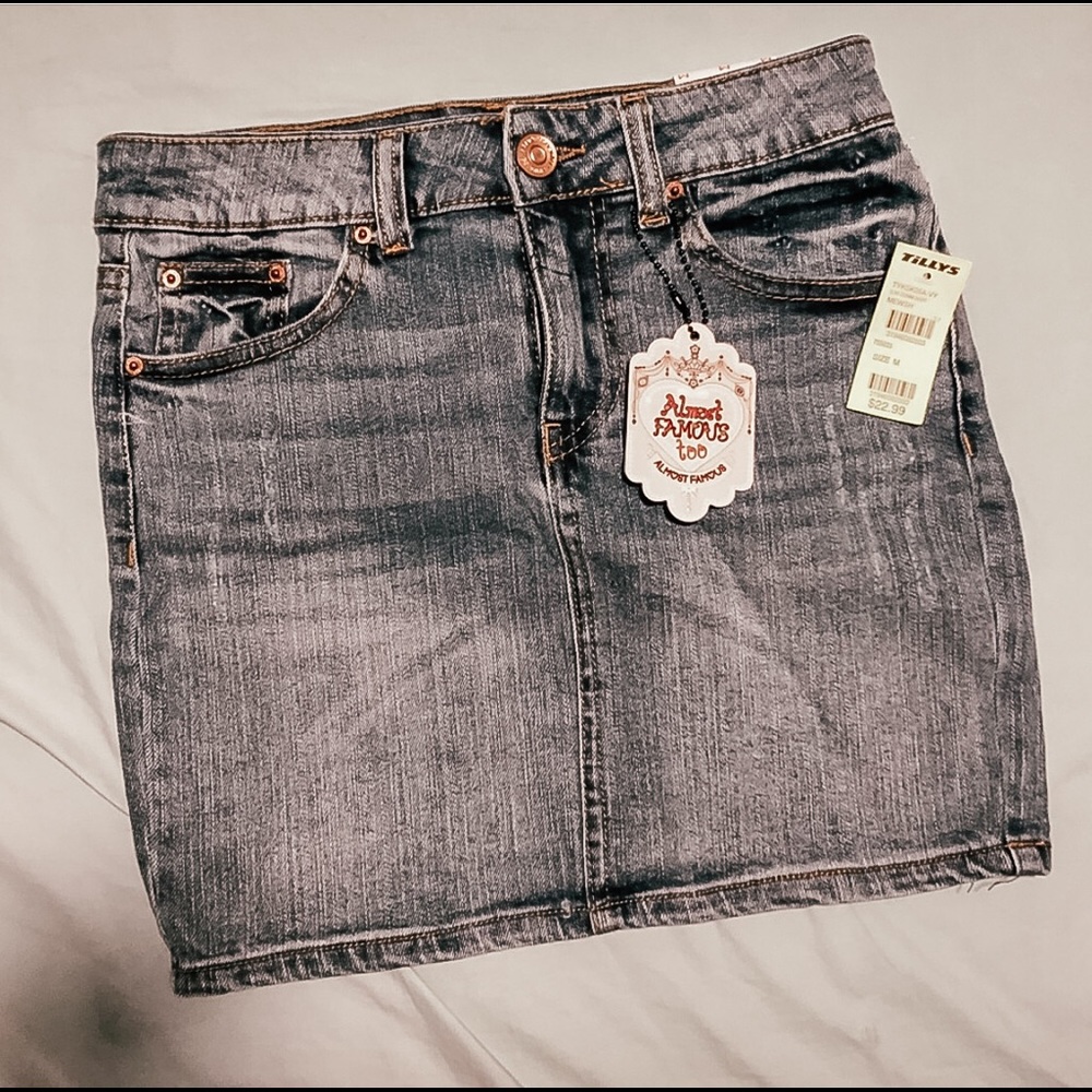 Almost famous too Jean skirt